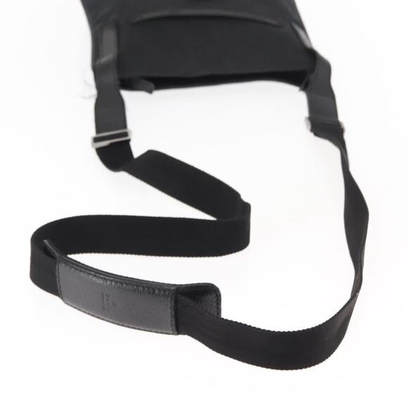 GUCCI GG Canvas Shoulder Bag Black Silver - Picture 7 of 13